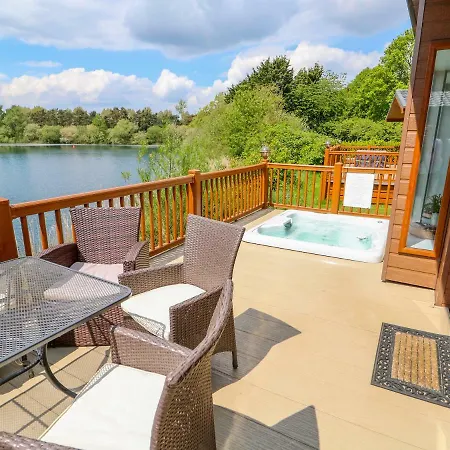 8 Castle View Lincoln