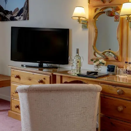 Western Bentley Hotel, Leisure Club & Otel Thorpe on the Hill (Lincolnshire)