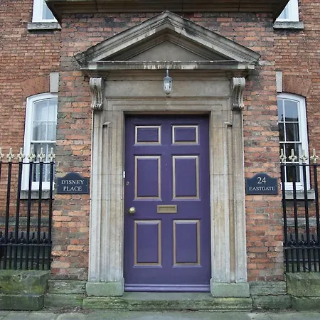 West Wing D'isney Place. 4* Lincoln