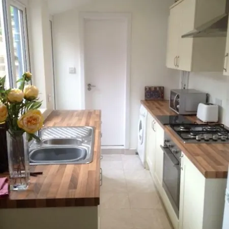 Alexandra Terrace Lincoln