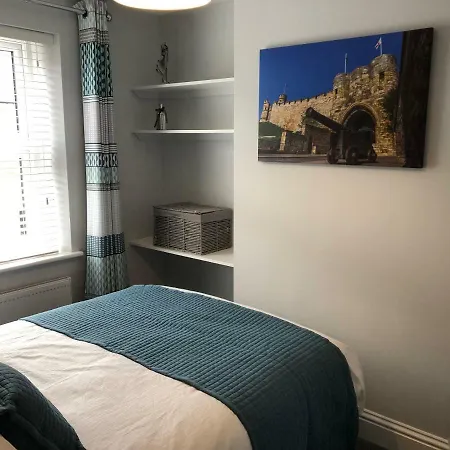 Holiday home Archie's