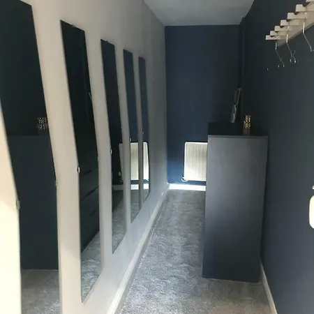 The Hideout At Castle Mount Apartment Lincoln