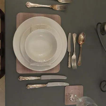 Apartment 5 The