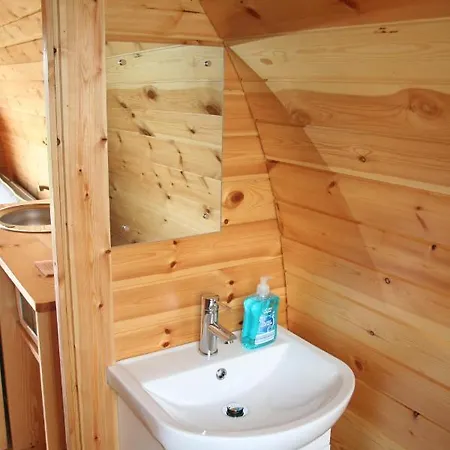 Campsite Glamping At Spire View Meadow *