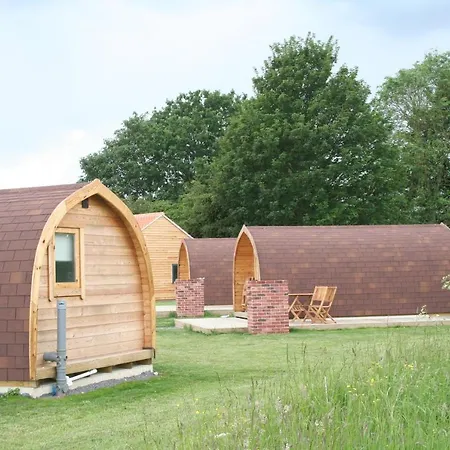 Campsite Glamping At Spire View Meadow Lincoln