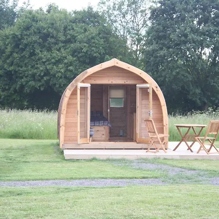 Glamping At Spire View Meadow Campsite Lincoln