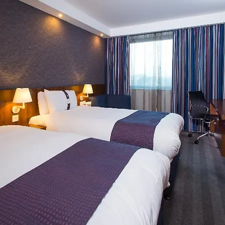 Express Centre By Ihg 3*