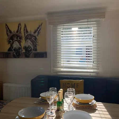 Breaks At Tattershall Lakes Holiday park Coningsby
