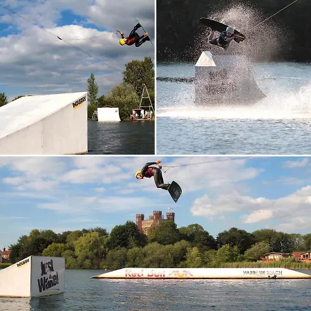 Holiday park Breaks At Tattershall Lakes *