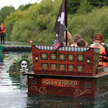 Holiday park Breaks At Tattershall Lakes