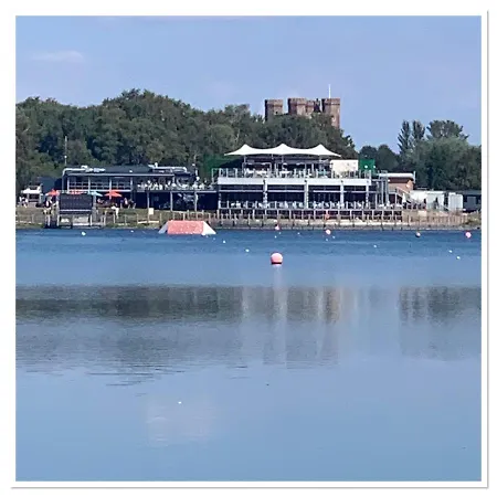 Breaks At Tattershall Lakes Holiday park