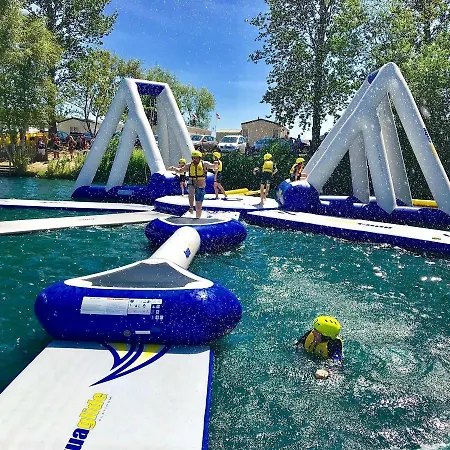 Holiday park Breaks At Tattershall Lakes *
