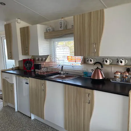 Breaks At Tattershall Lakes Holiday park *