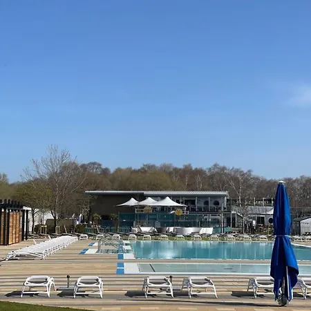Breaks At Tattershall Lakes Coningsby