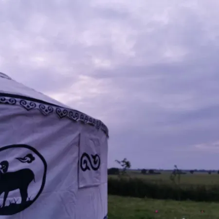 Luxury tent Yurt - Glamping Countryside Lincoln