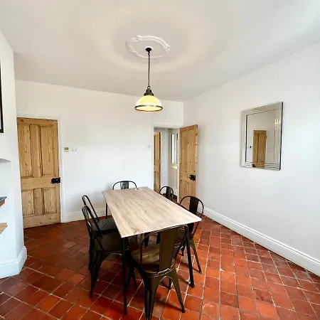 Cecil Street Holiday home *