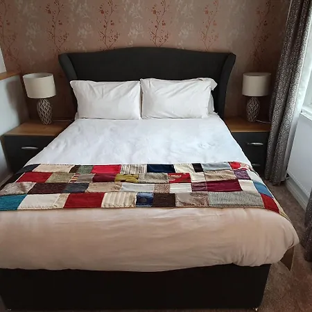 The Bronze Pig Hotel Lincoln