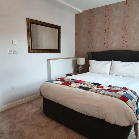 Hotel The Bronze Pig 3*