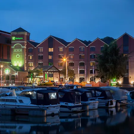 Hotel By Ihg Lincoln