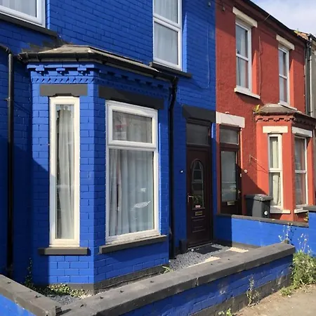 Blue House B&B *