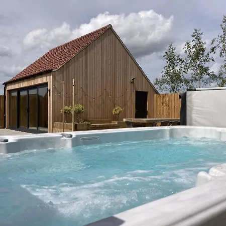 Holiday home The Pines, Ashlin Farm Barns Lincoln