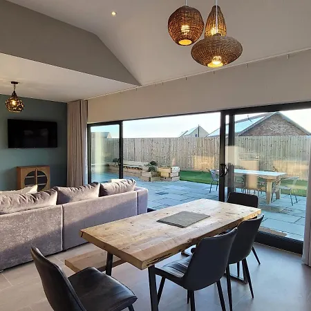 Bailgate Barn, Ashlin Farm Barns Holiday home *
