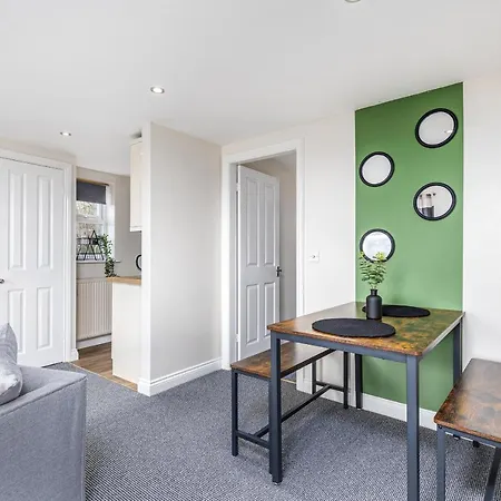 City Centre Cosy 1 Bedroom - Snugstaff