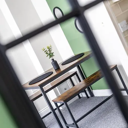 City Centre Cosy 1 Bedroom - Snugstaff Apartment Lincoln