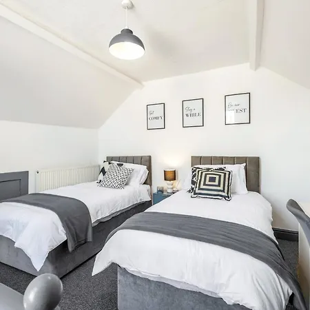 Hébergement de vacances Lincoln House Close To City And University! Lincoln