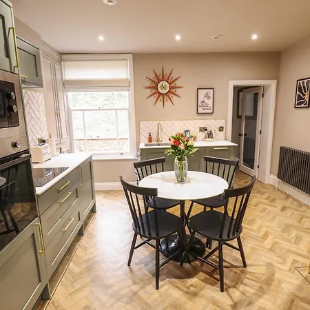 17 Union Road House Holiday home *