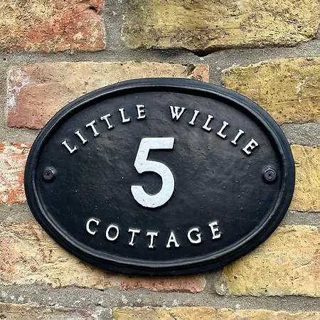 5 Union Road * Lincoln