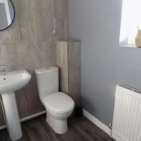 Holiday home Modern 3 Bed - - Parking *