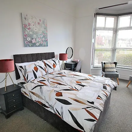 Guest house Hamilton *