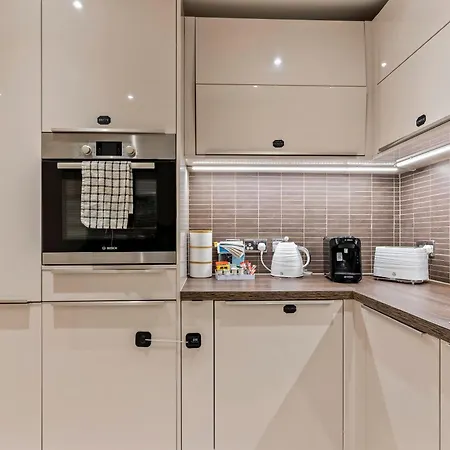 Designer Apt In Central - Sleeps 6 Apartment Lincoln