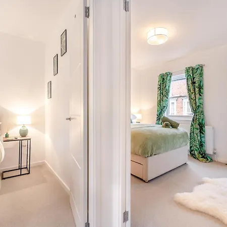 Holiday home Victorias Retreat - Uk41475