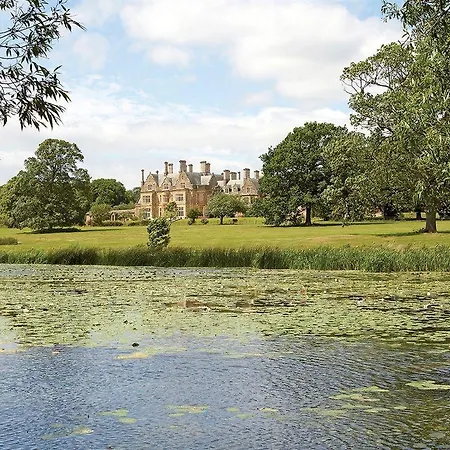 Branston Hall Hotel 3*