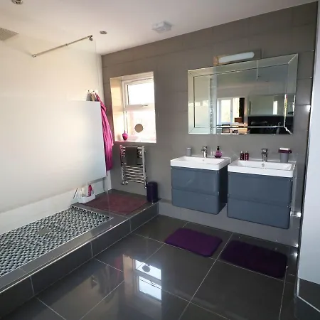Holiday home The Purple Piranha *