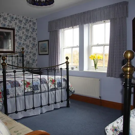 Field View Bed & Breakfast