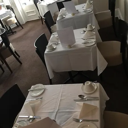 山顶酒店 2* 林肯