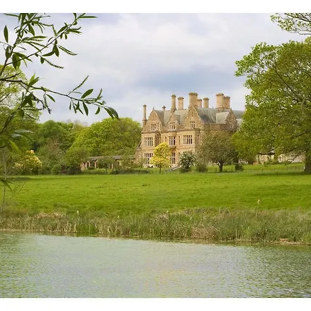 Hotel Branston Hall 3*