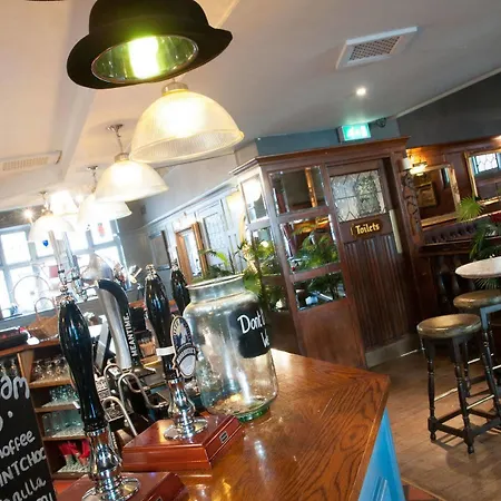 Huckleberrys Bar And Grill Hotel Lincoln
