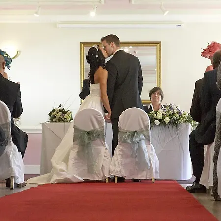 Hotel Branston Hall 3*