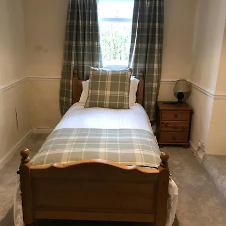 George 3* Lincoln