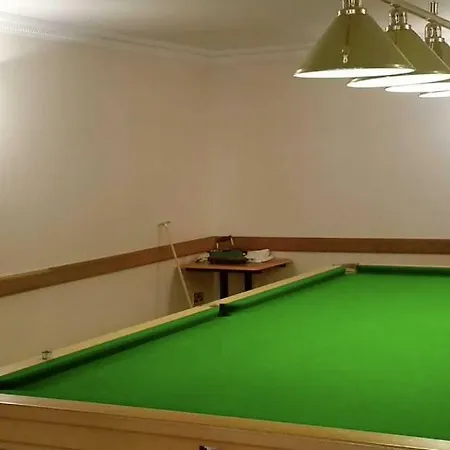 Campingplads Caravan 8 Berth With Private Fishing *